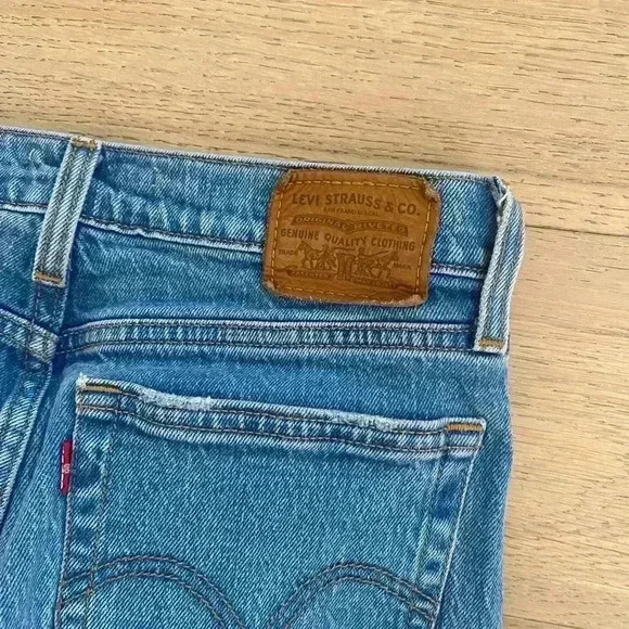 Levi’s Straight Wedgie Jeans Blue Size 27 - Picture 9 of 9